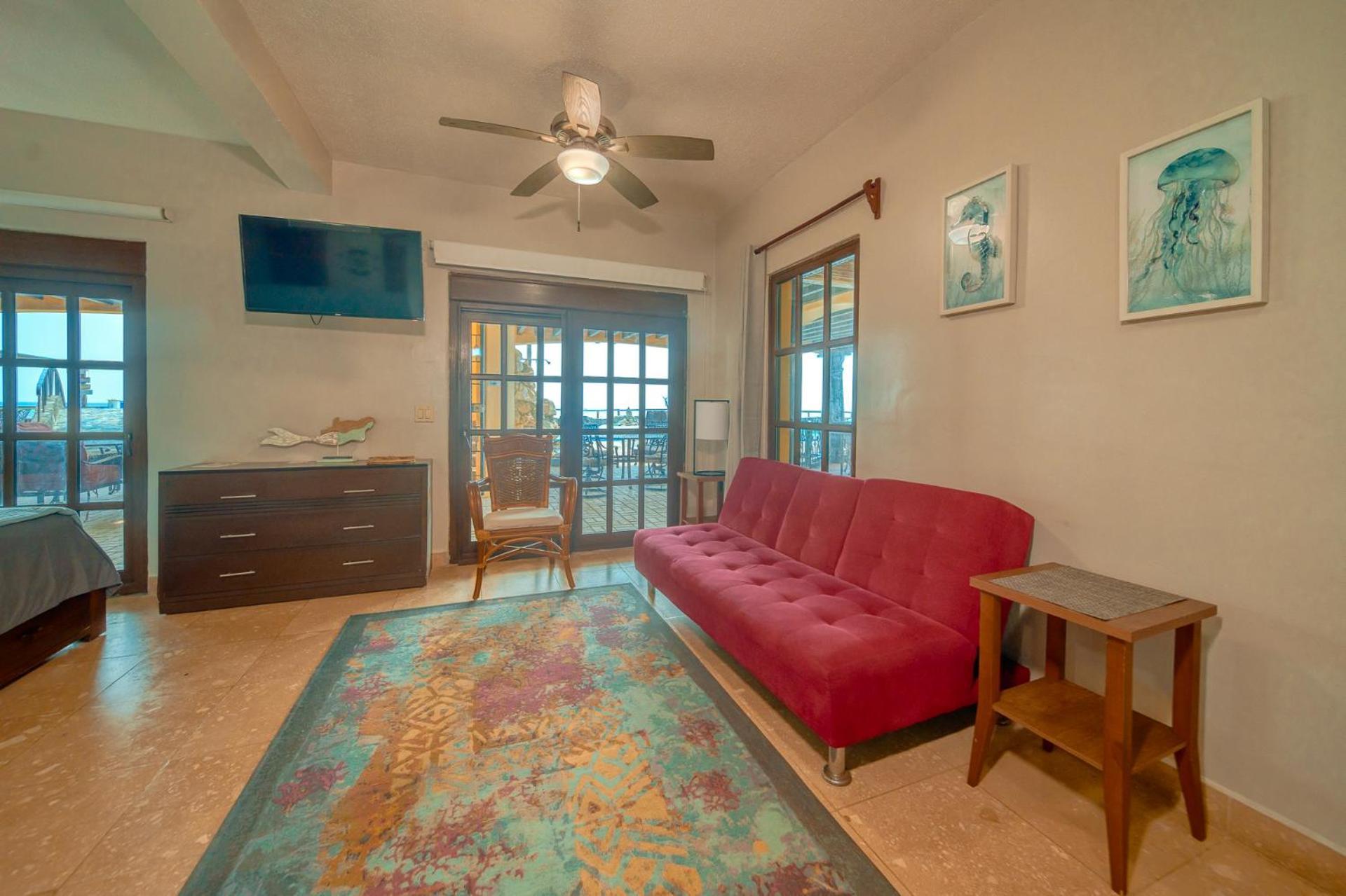 Caribe Tesoro Hotell West Bay Eksteriør bilde